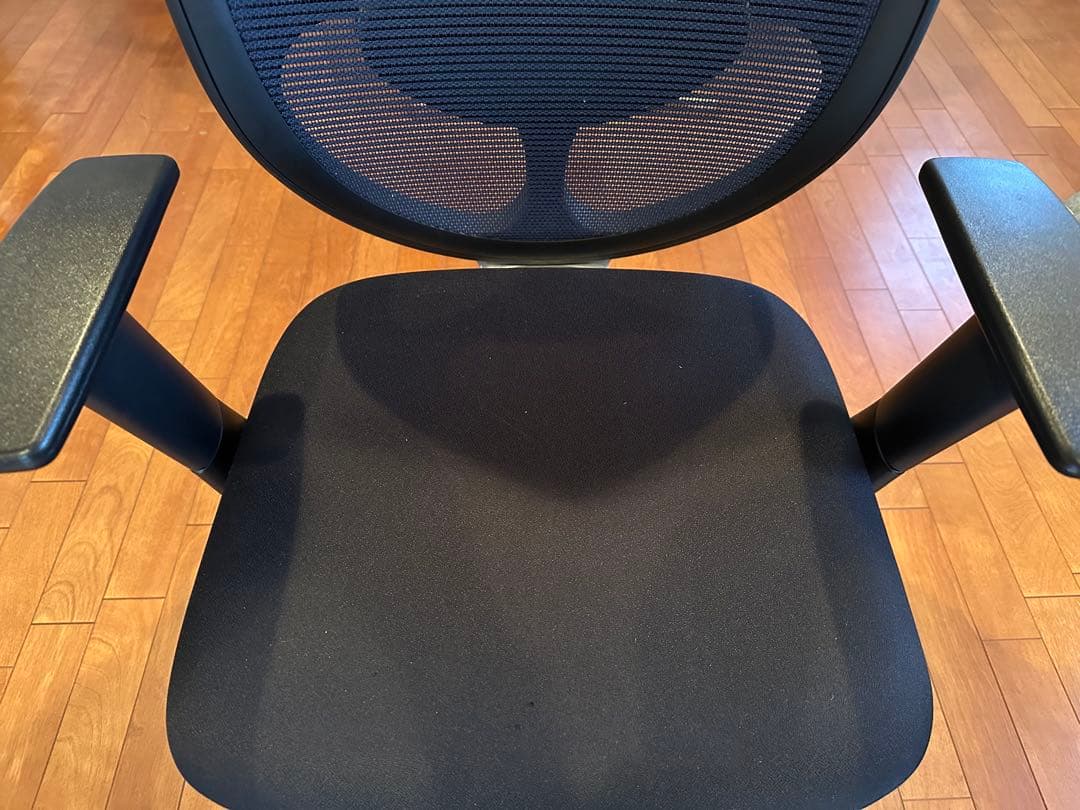 【値下げ】バルバーニ　ハイバックオフィスチェア ブラック×ブルー DD-C777