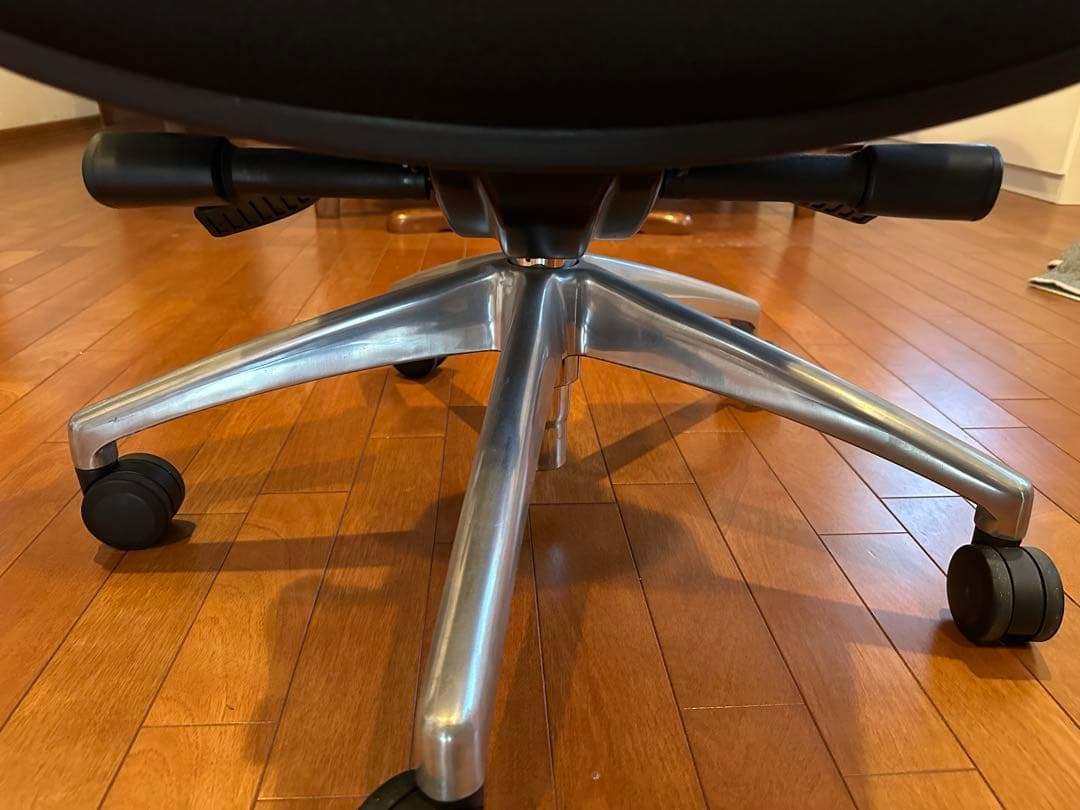 【値下げ】バルバーニ　ハイバックオフィスチェア ブラック×ブルー DD-C777