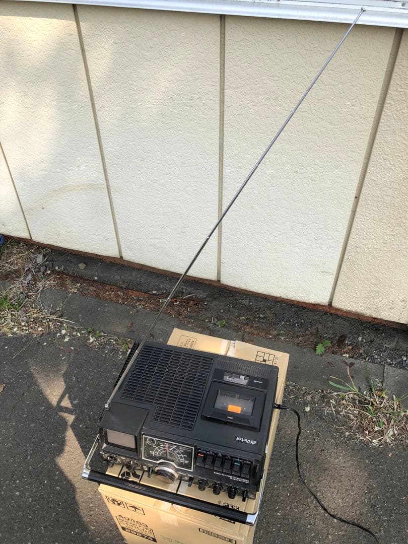 1977年 victor M-66 レトロ　テレビラジカセ