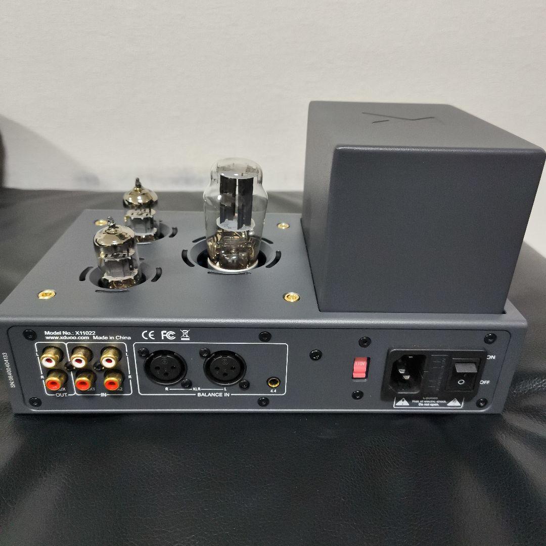 ジャンク品　真空管アンプ グレー