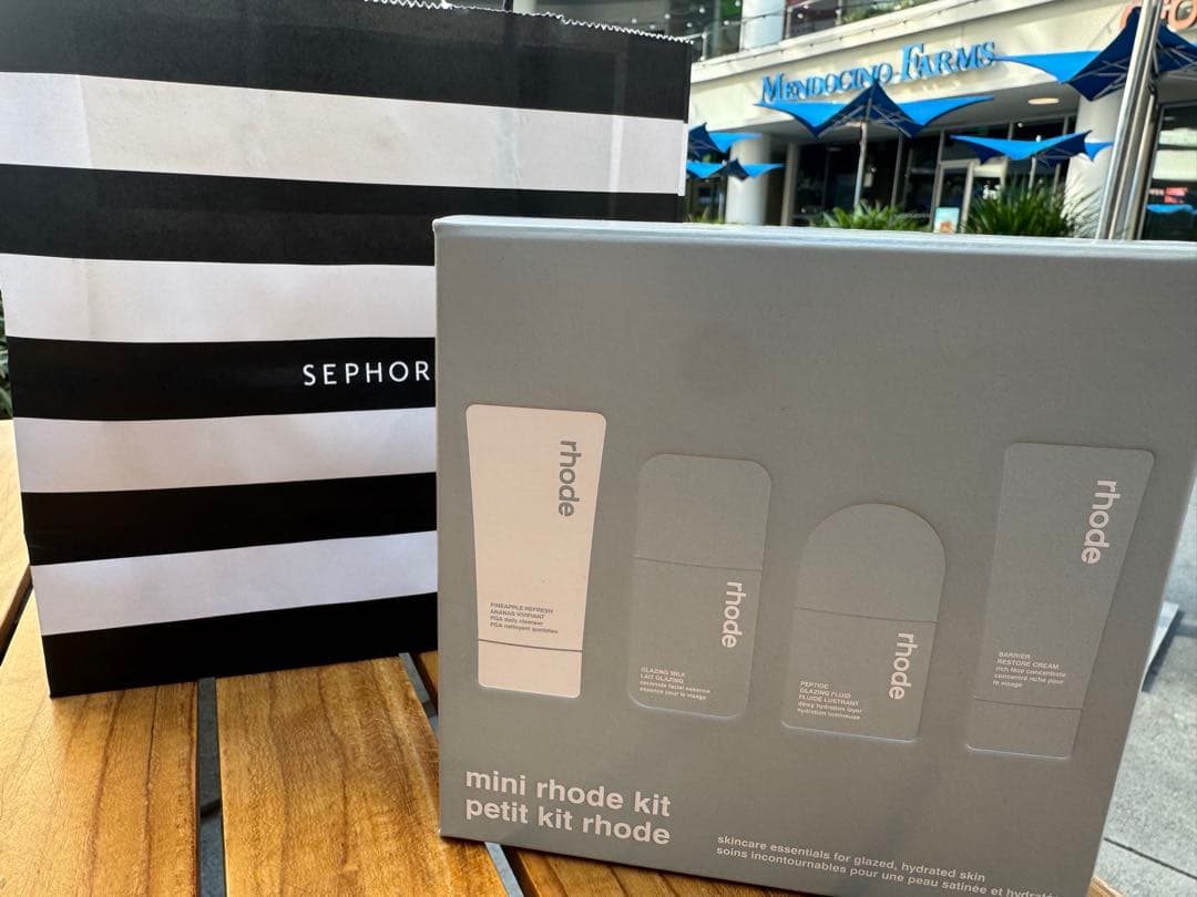 ねこさん→［新品未使用rhode skinブランド mini rhode kit