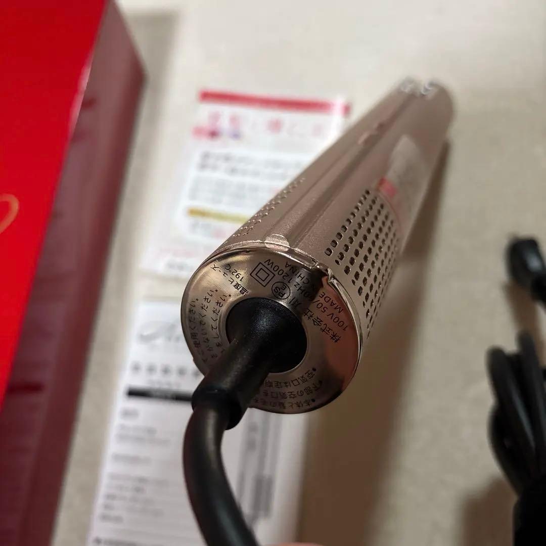 美品☆IKKOさんドライヤーラボンエアー