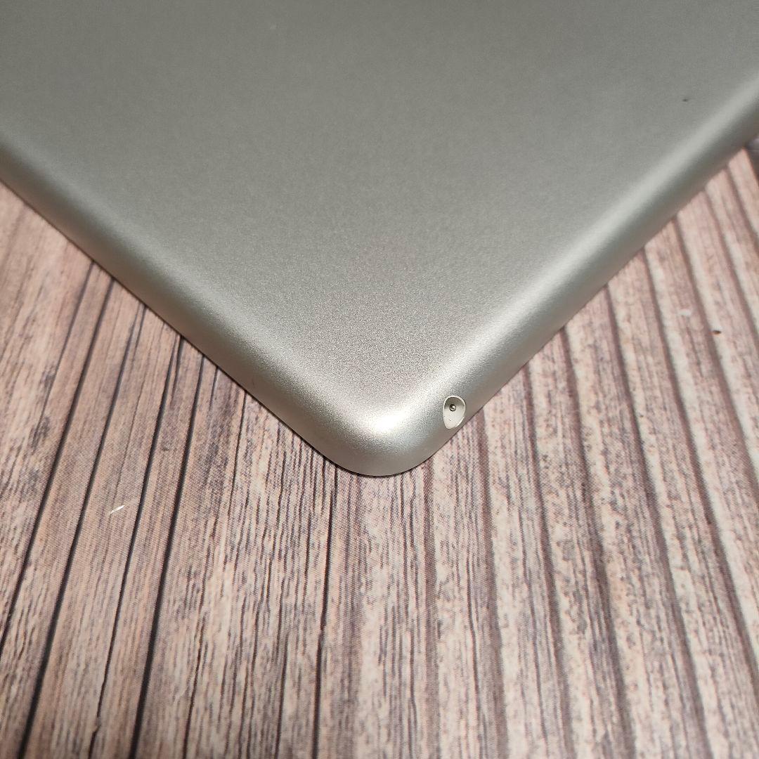 apple iPad 第7世代 32GB シルバー 超美品
