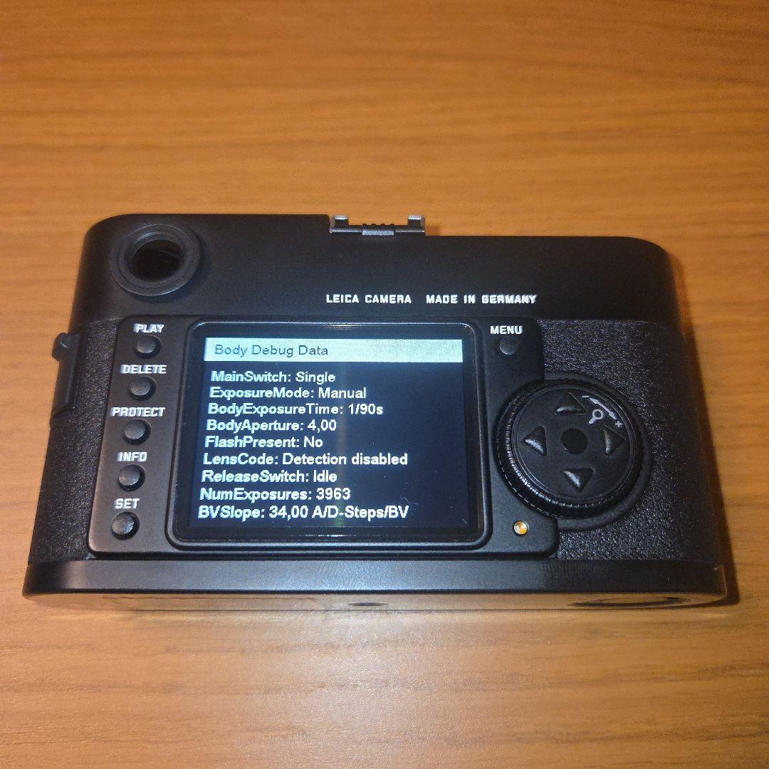 (最終値下げしました)ライカ LEICA M8 撮影枚数3963枚 革ケース付き