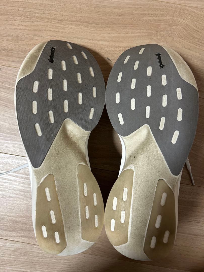 アディゼロ EVO SL メンズ 27.5