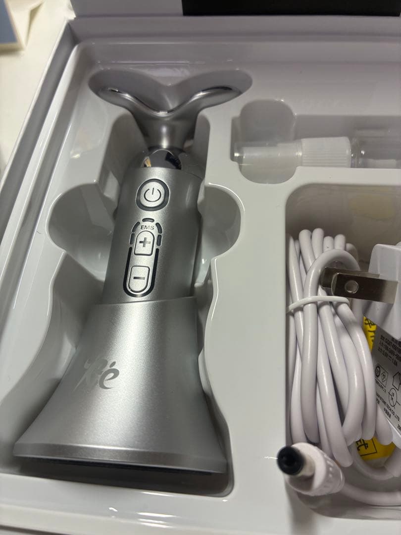 スタイリーフェイス SLF-100 美顔器