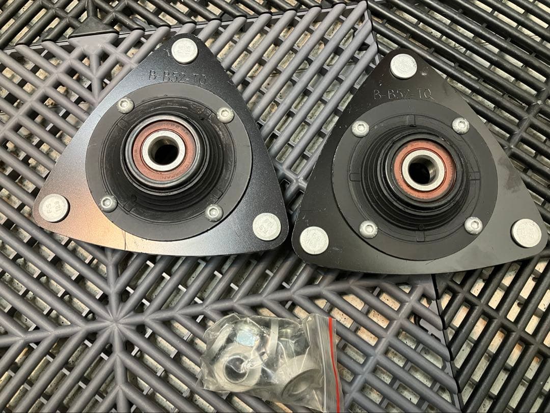 エアフォース エアサス ピロアッパーマウント ヴェルファイア アルファード 30