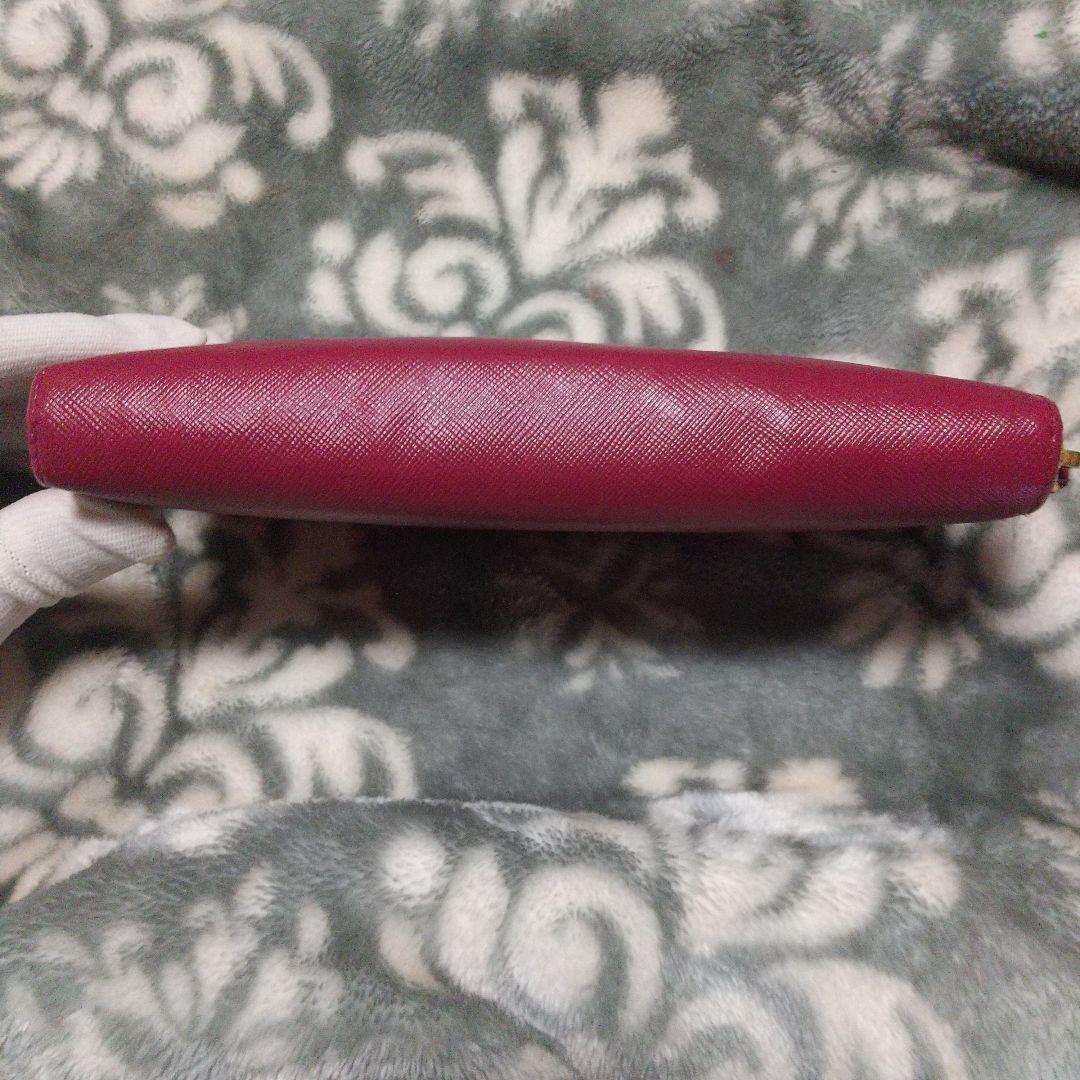 PRADA サフィアーノラウンドファスナー長財布レッド系