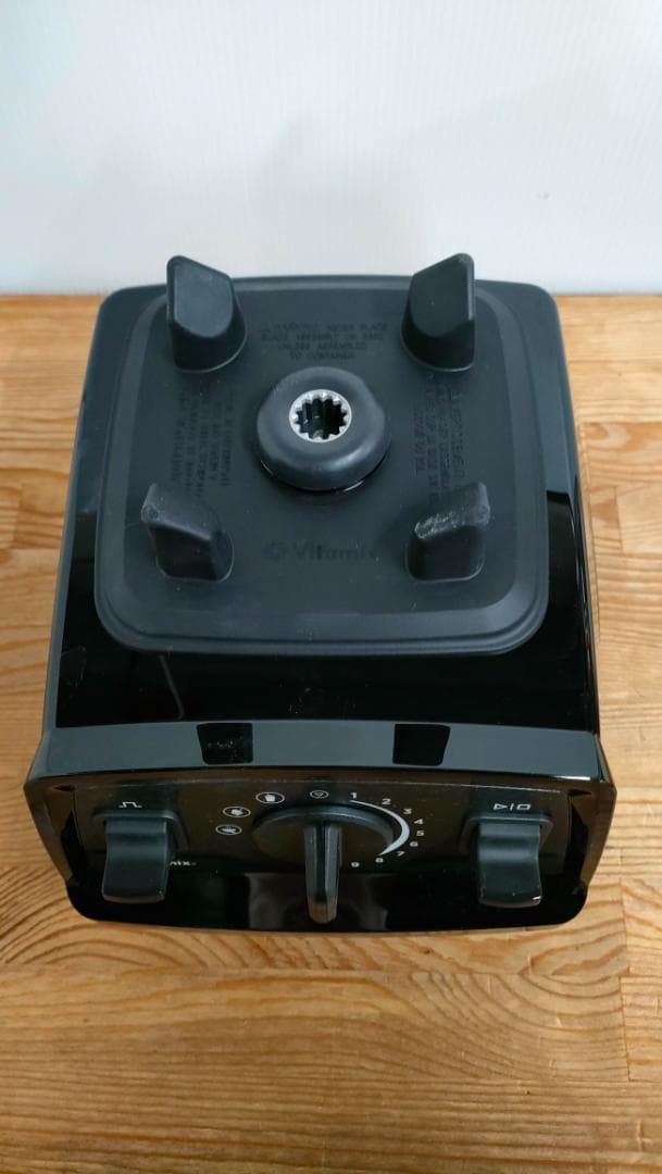 【美品】バイタミックス　E520　ブラック　保証書あり　1629