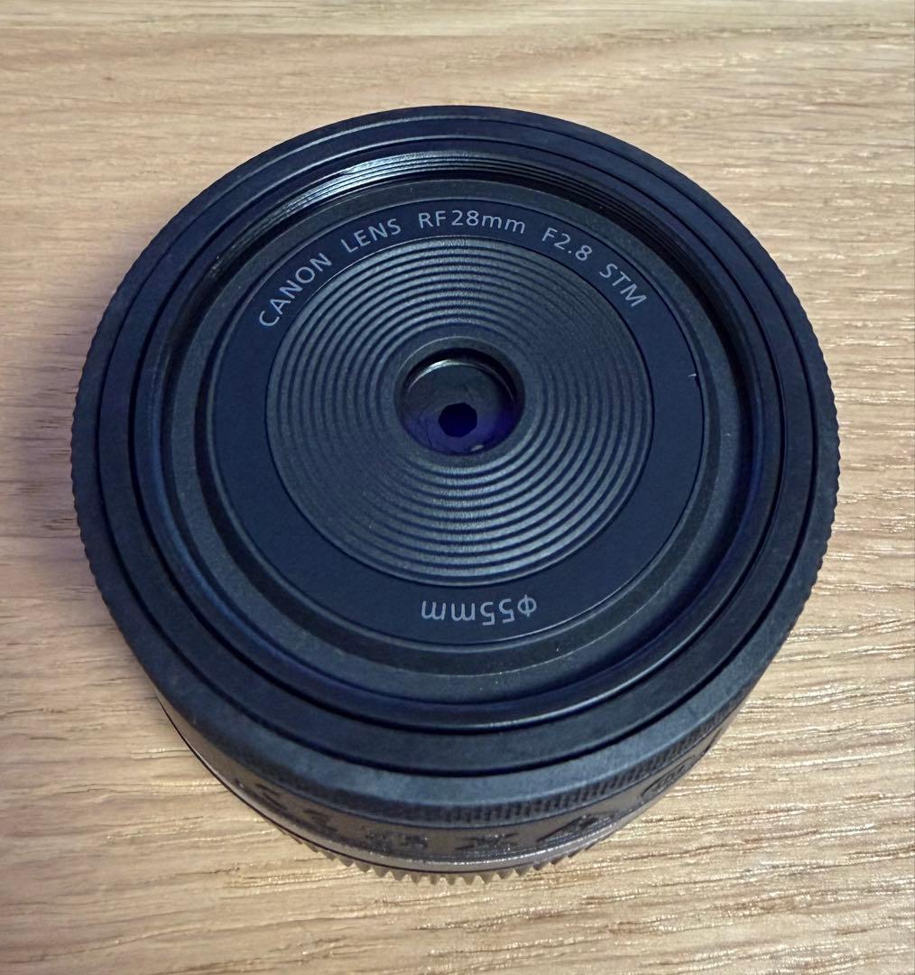 Canon RF28mm F2.8 STM 美品　純正レンズフードEW-55付！
