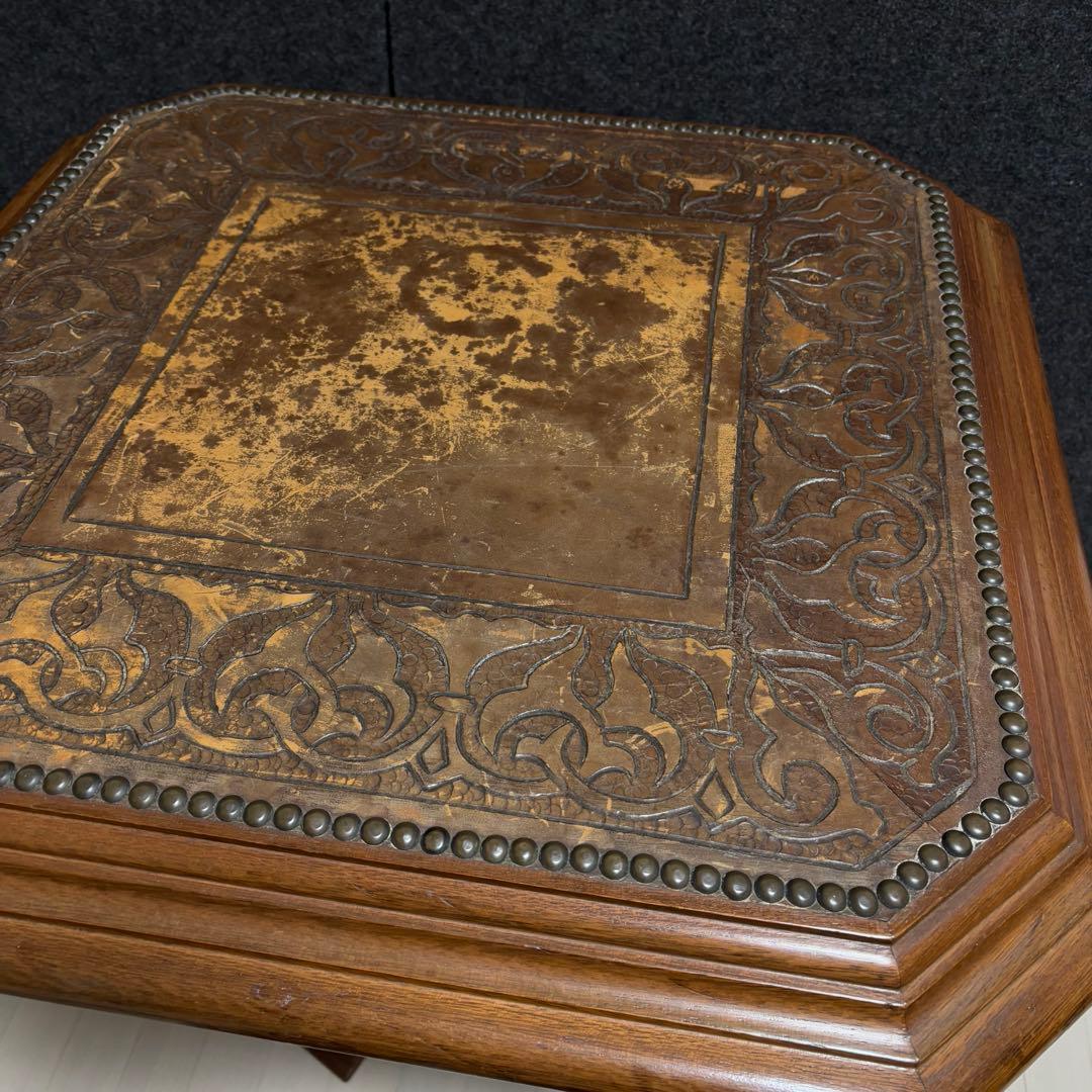 ブラジル製　西洋　アンティーク　サイドテーブル　ヴィンテージ　革張り　飾り台