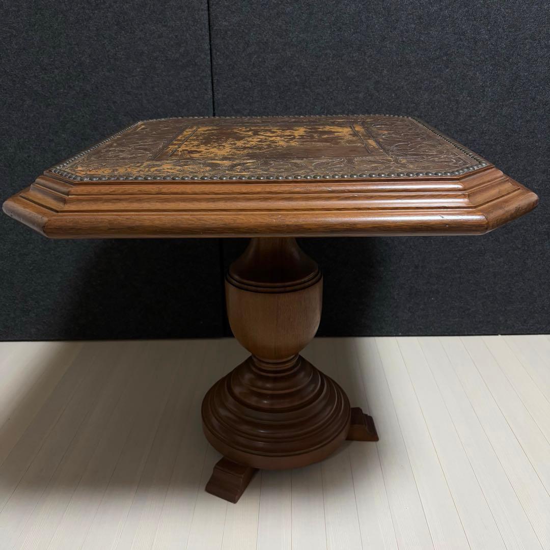 ブラジル製　西洋　アンティーク　サイドテーブル　ヴィンテージ　革張り　飾り台