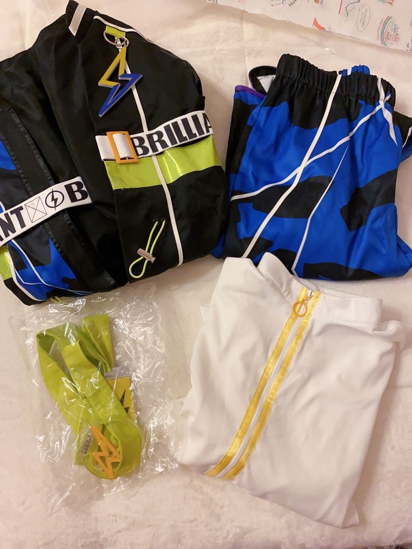 あんさんぶるスターズ 春川宙 ブリリアントスマイル トライライツ コスプレ