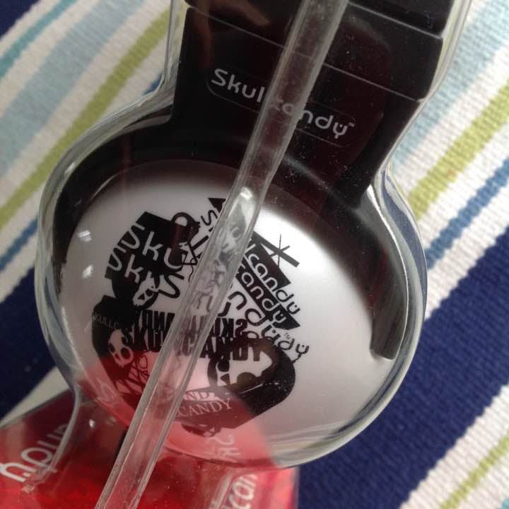 SkullcandyスカルキャンディーUS限定ヘッドホン50mm