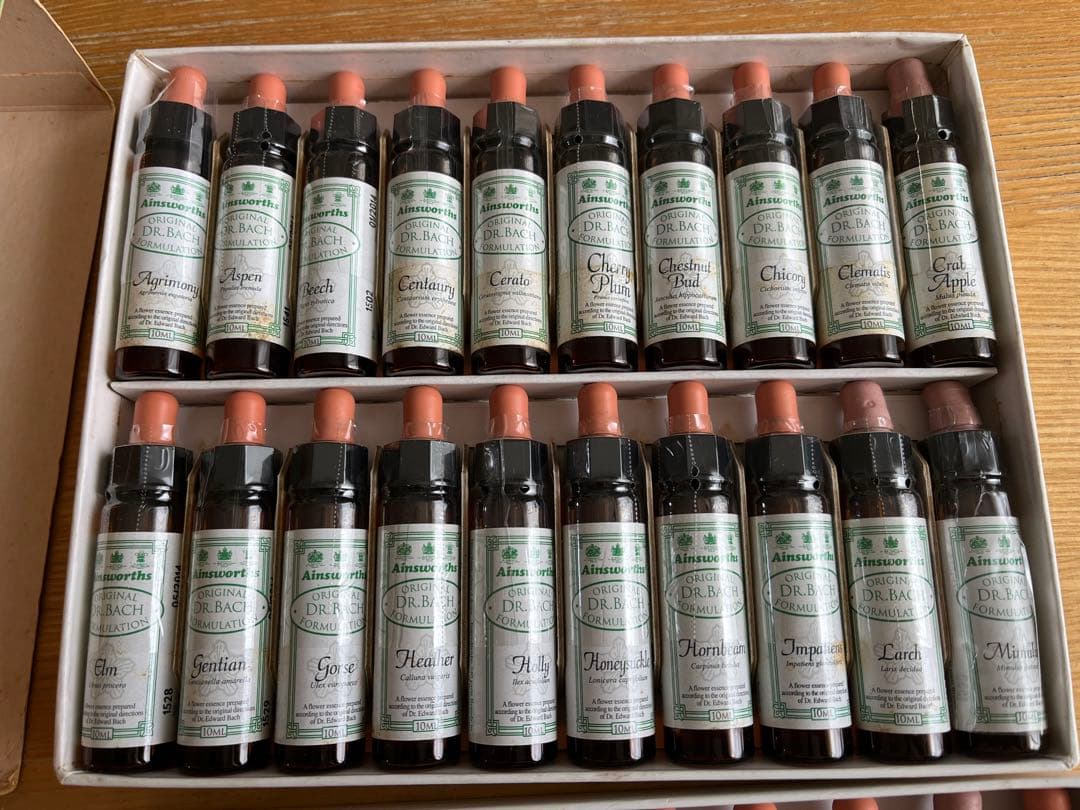 バッチフラワーエッセンス エインズワース社　40本フルセット　バッチ博士の遺産