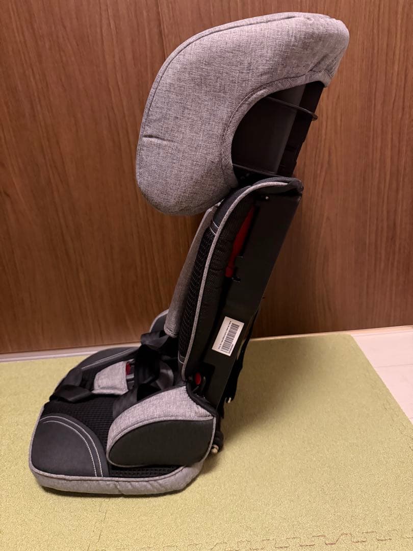 おにぎり　新品同様　日本育児 Evo トラベルベスト チャイルドシート