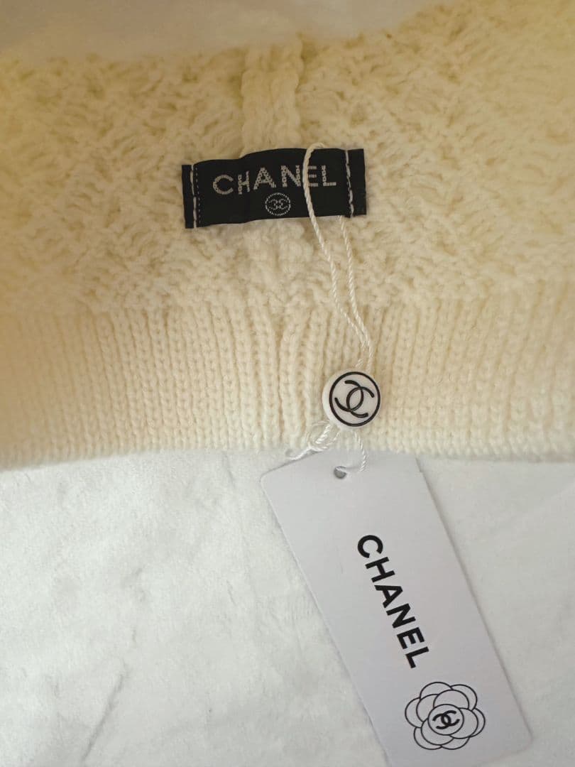 CHANEL 編み込みニット帽 ホワイト新品タグ付き