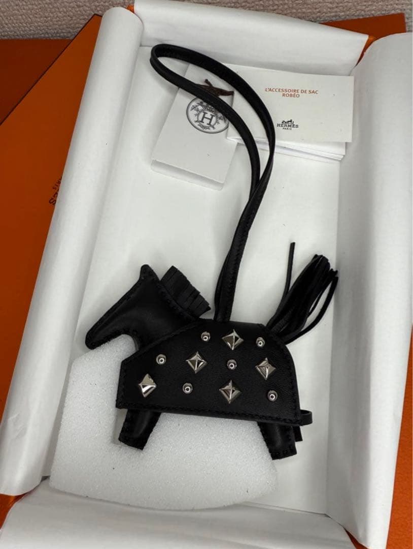 HERMES エルメス バッグチャーム ロデオ ロベオ ロックスタッズ　黒