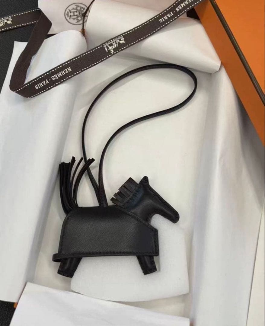 HERMES エルメス バッグチャーム ロデオ ロベオ ロックスタッズ　黒