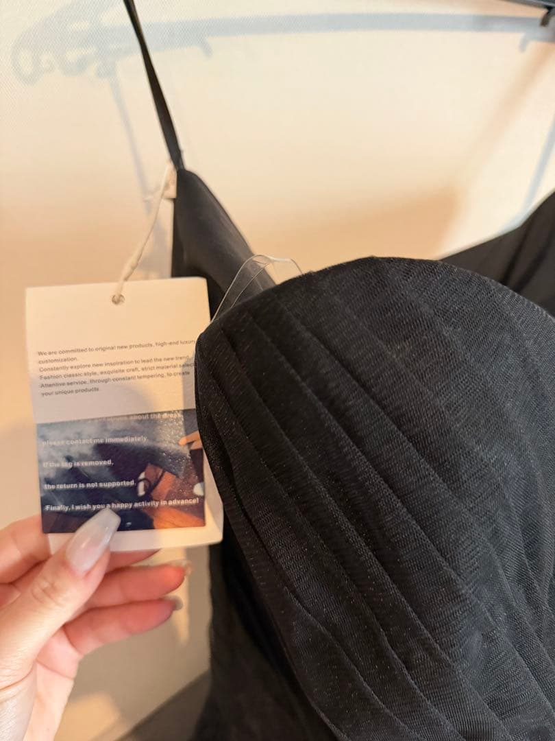 タグ付き エレガント ブラックチュールドレス タグ付き グローブ付き