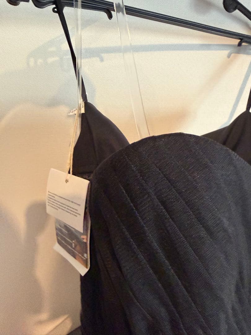 タグ付き エレガント ブラックチュールドレス タグ付き グローブ付き