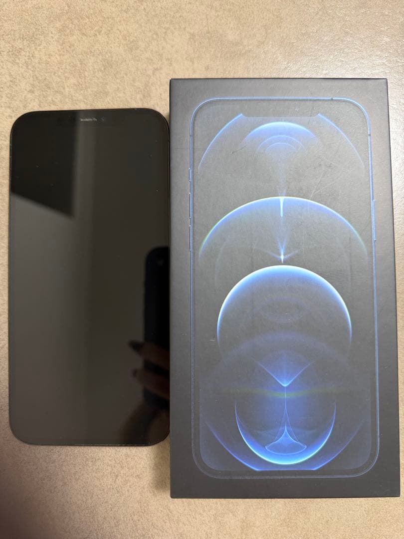 【美品】Apple iPhone12ProMAX Simフリー標準装備フルセット