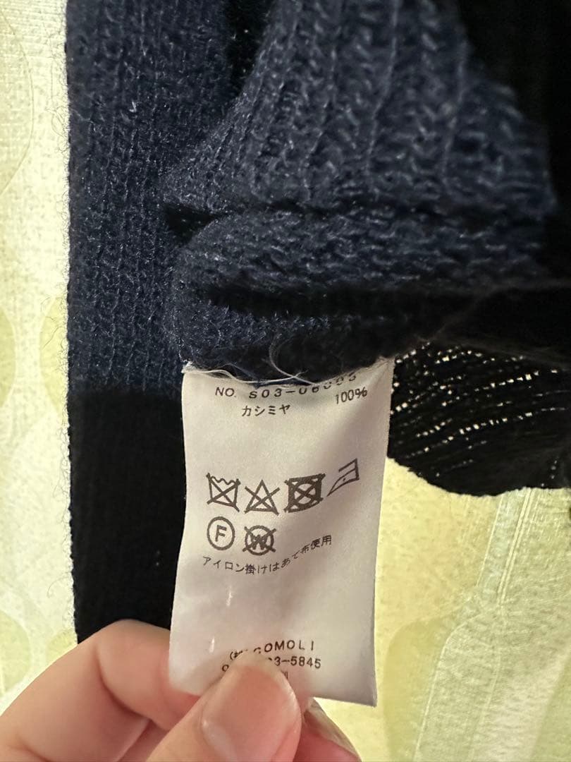 comoli カシミヤクルーネックニット　navy