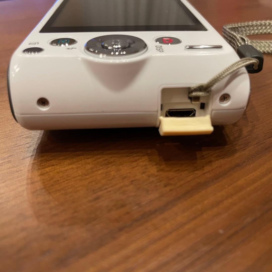 【美品】カシオ CASIO EXILIM EX-ZS240 12x バッテリー付