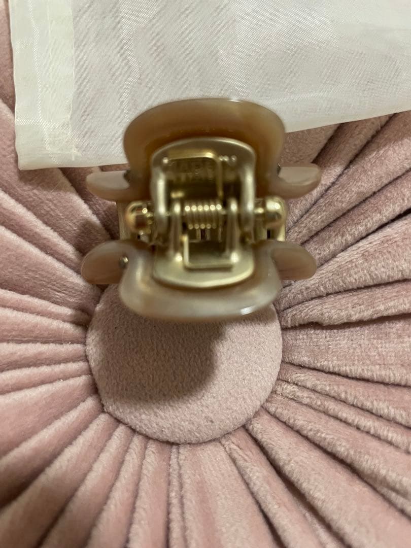 美品⭐︎ACCA ニューコラーナクリップ(S) パールベージュ