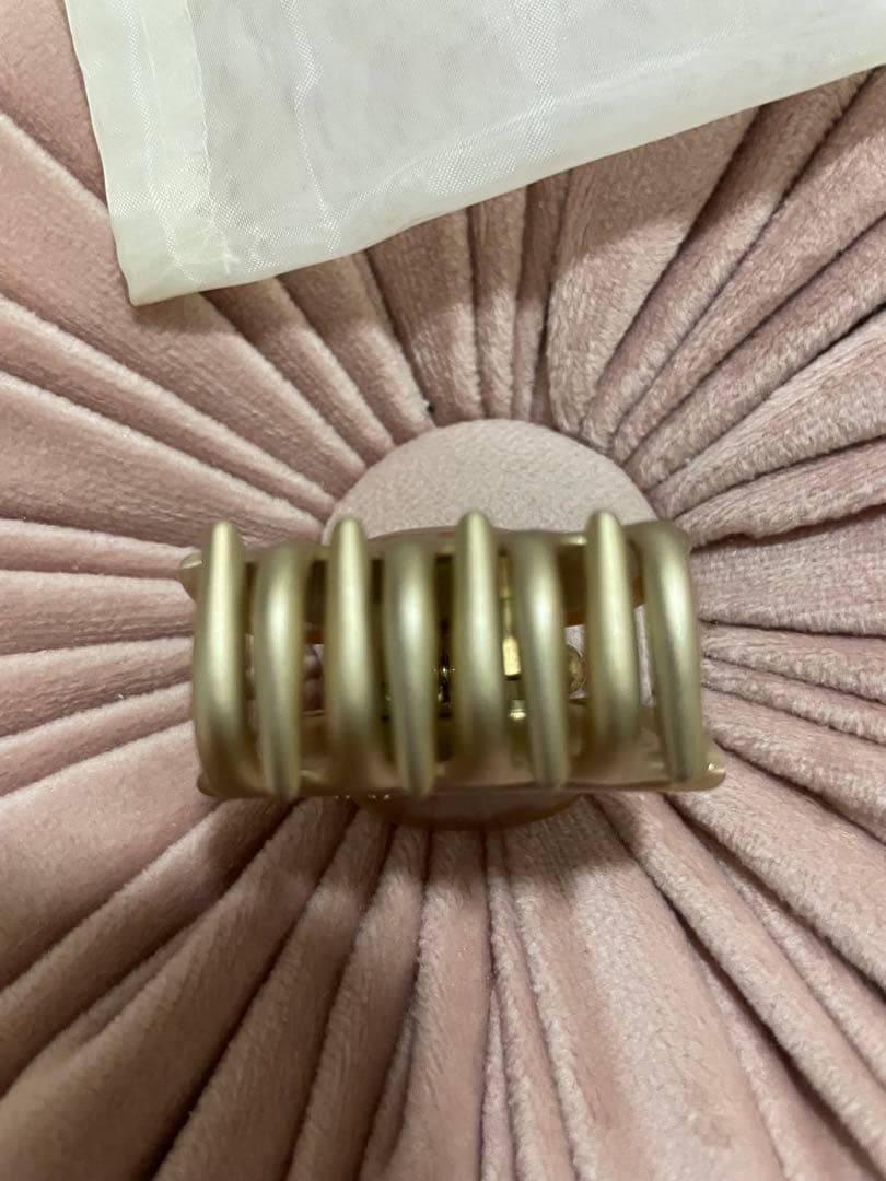 美品⭐︎ACCA ニューコラーナクリップ(S) パールベージュ