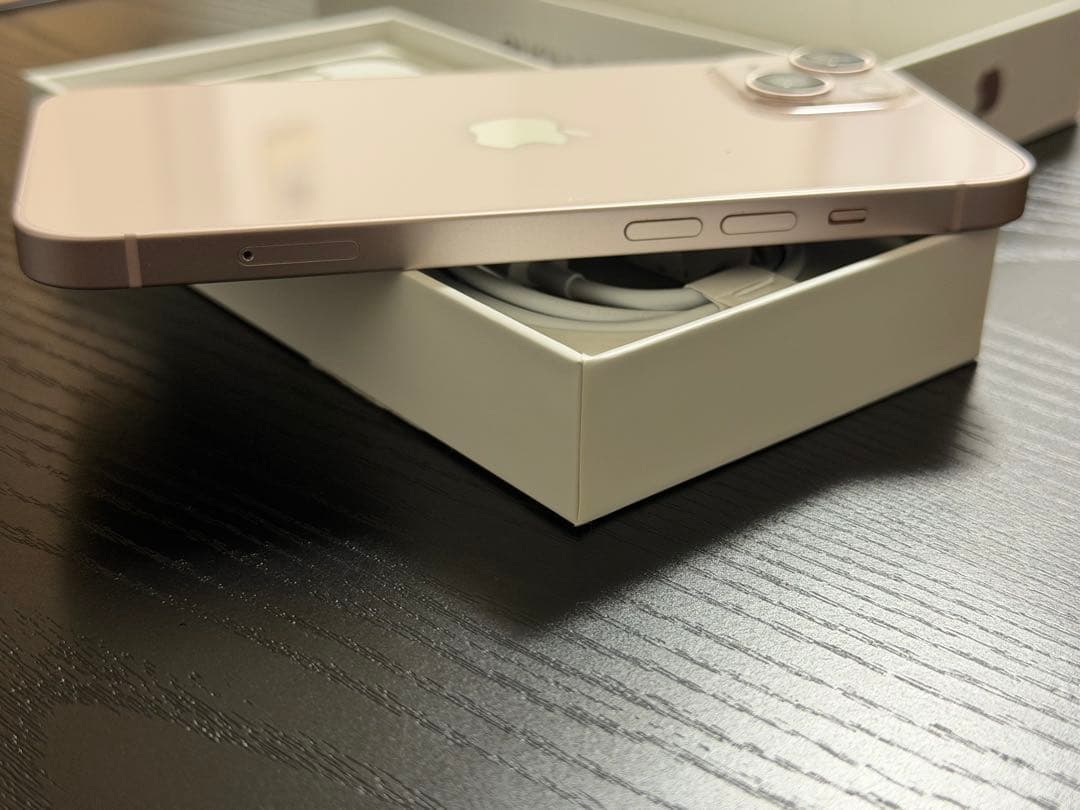 iPhone 13 ピンク 本体•充電器•箱付(充電器未使用)良品