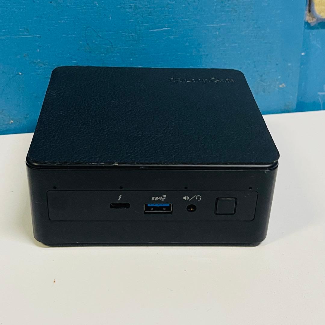 INTEL NUC11PAH　ミニpc 電源確認済み