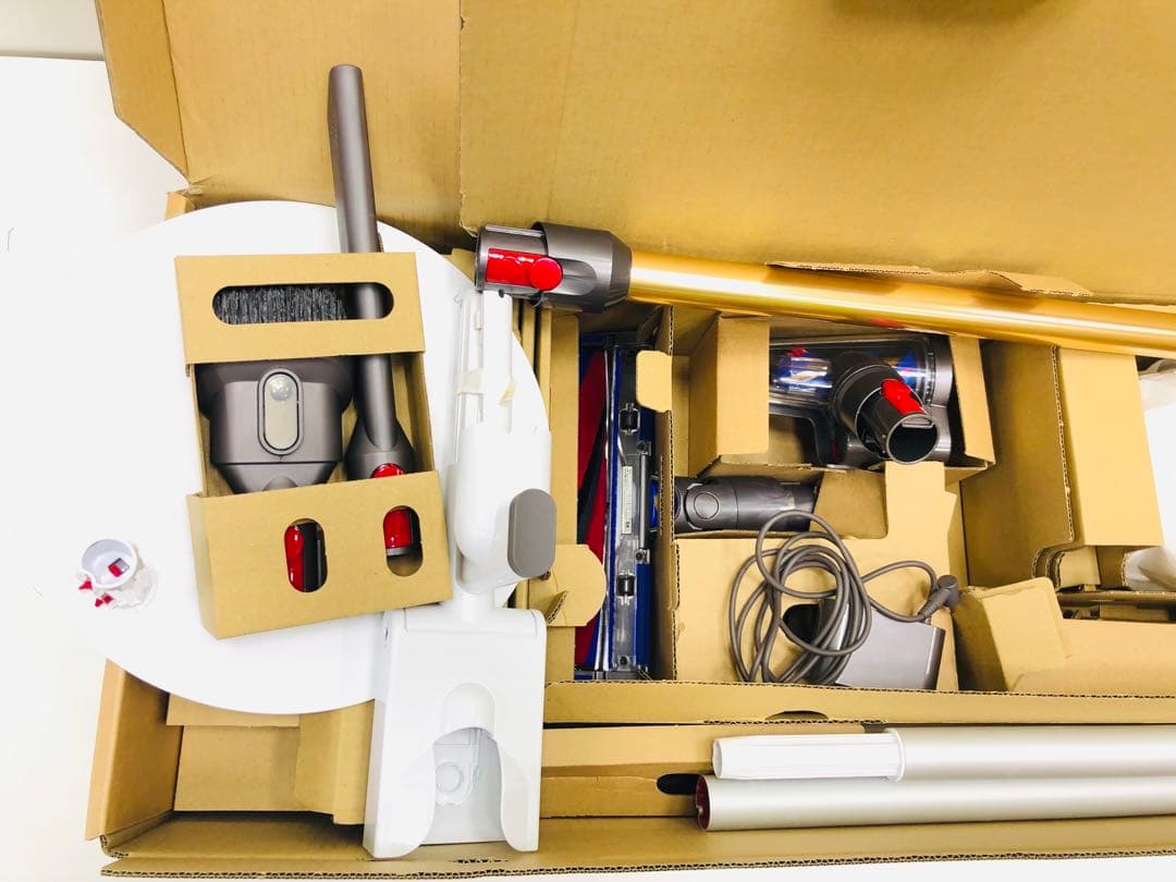 アウトレット品　Dyson Slim FLUFFY SV18 EX2クリーナー