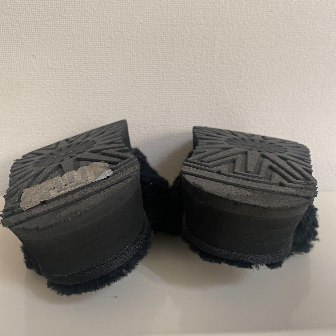 ugg マキシカーリー　23センチ　スリッポン　サンダル