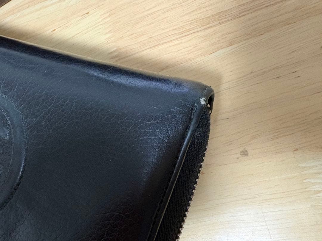 GUCCI タッセル付き 長財布