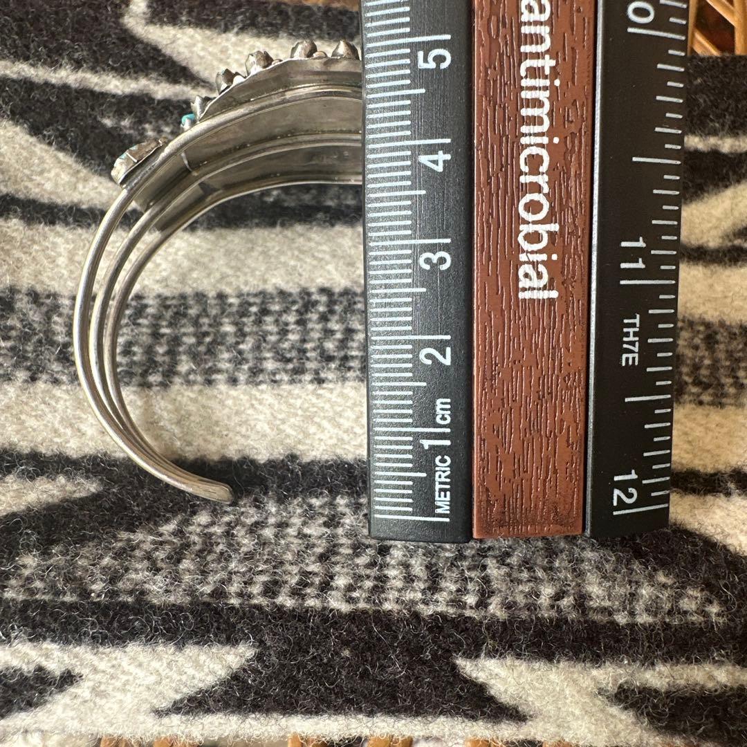 インディアンジュエリー Navajo ナバホ族 シルバーターコイズバングル