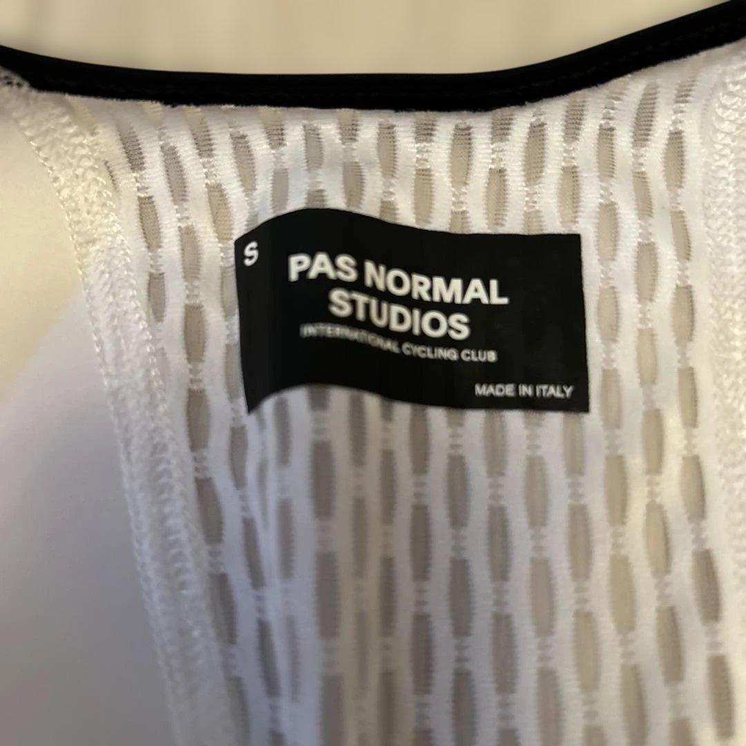 PAS NORMAL STUDIOS ビブタイツ Sサイズ グレー