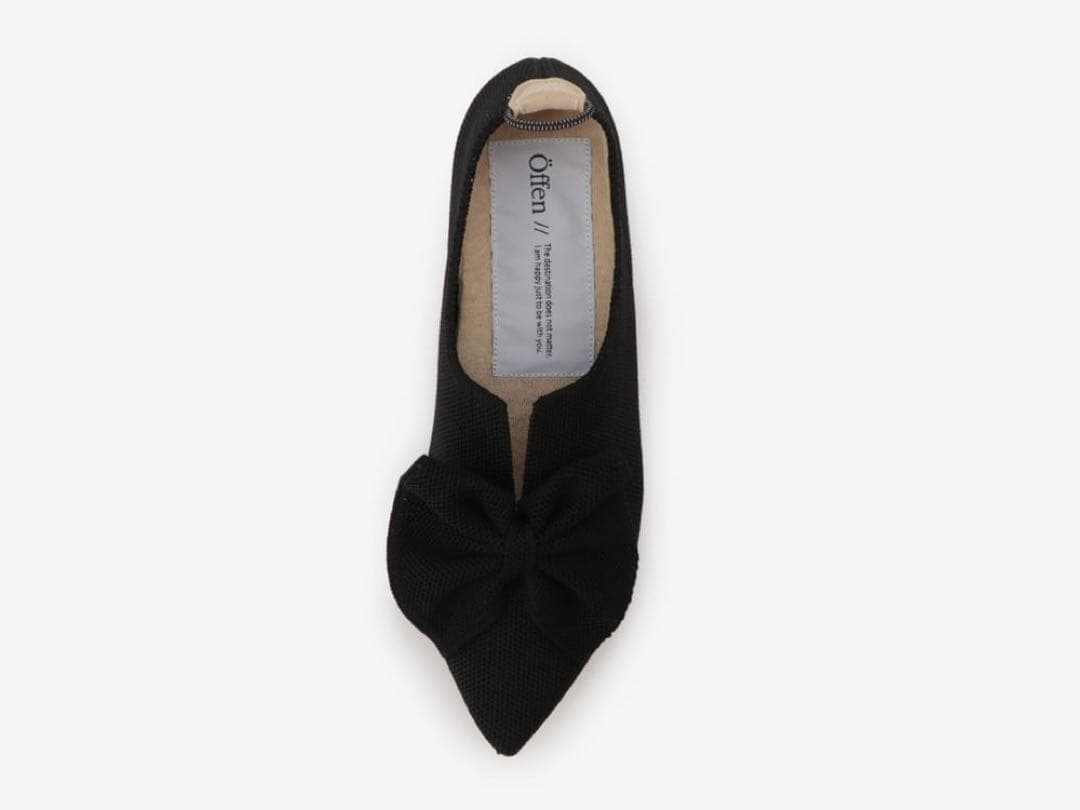 リボン付きブラックフラットシューズ　offen