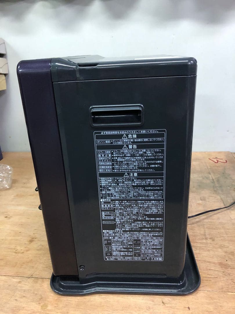 コロナ 石油ファンヒーター FH-WZ4616BY 動作品