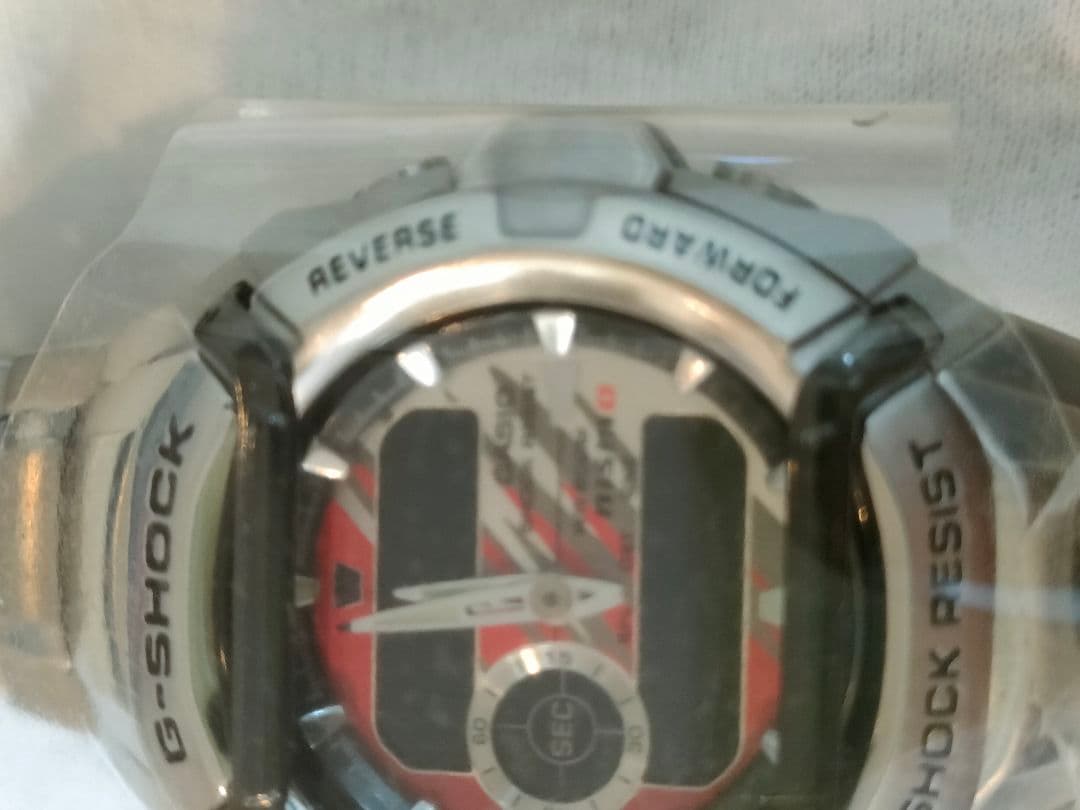 d*4様 G-SHOCK NISMO G-500NM 腕時計 シルバー/レッド