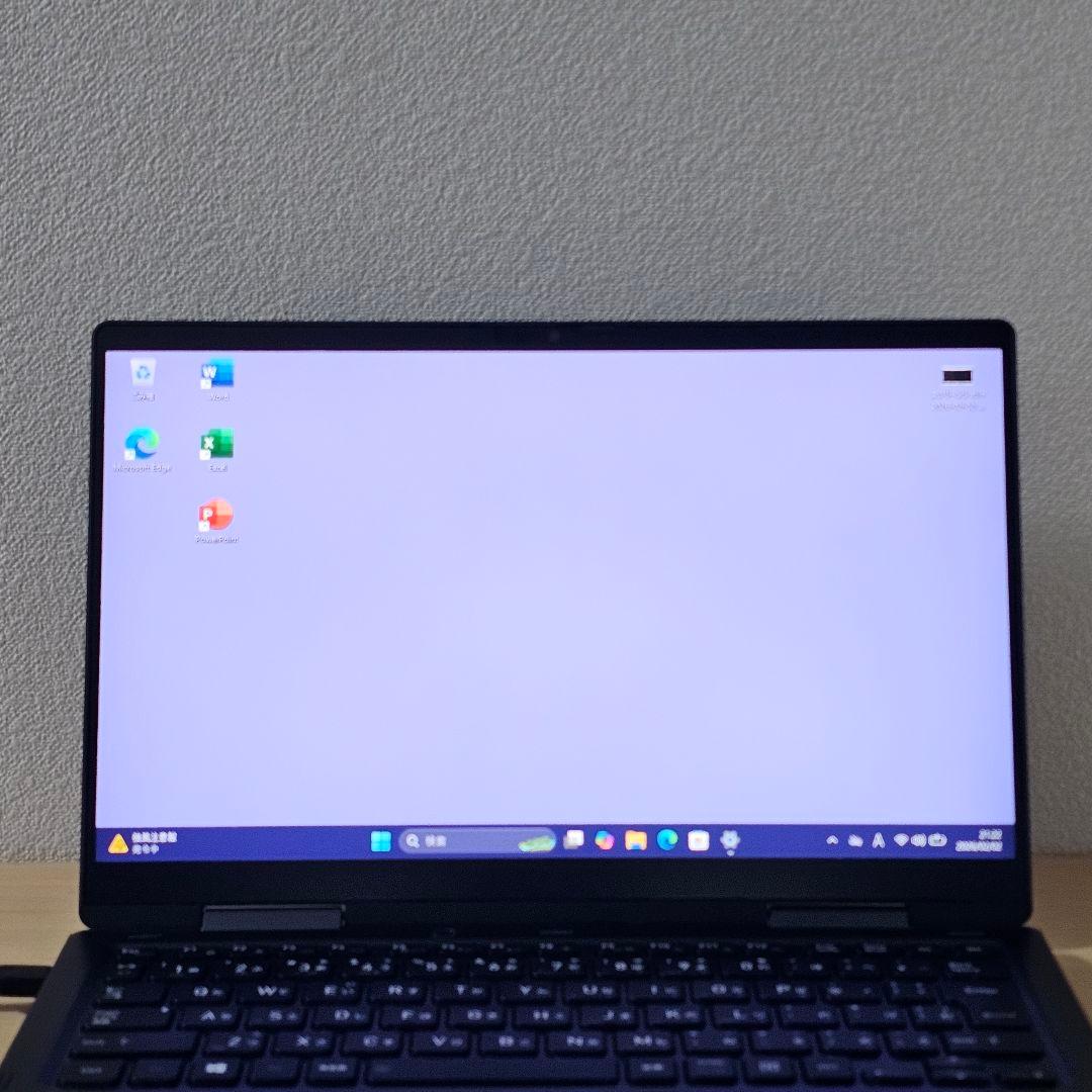 V83HS／ Core i5 第11世代／16GB／ペン おまけ