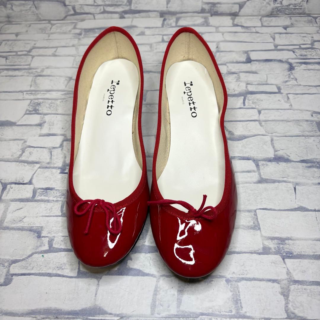 未使用級 希少26cm レペット カミーユ リボン エナメル パンプス 赤