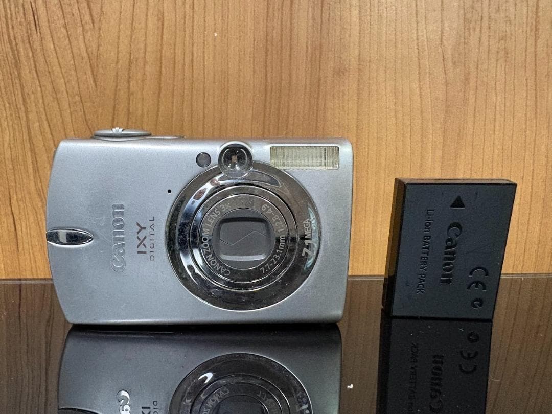 デジタルカメラ Canon IXY DIGITAL 600