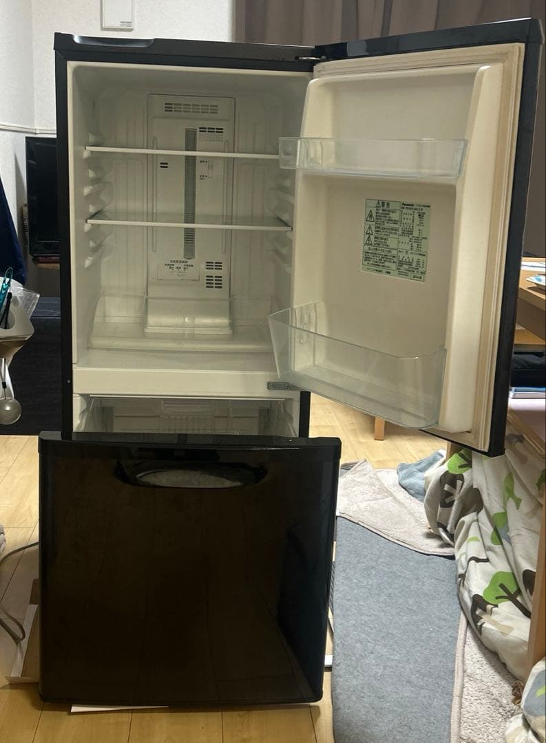 Panasonic 冷蔵庫 黒　早い者勝ち！