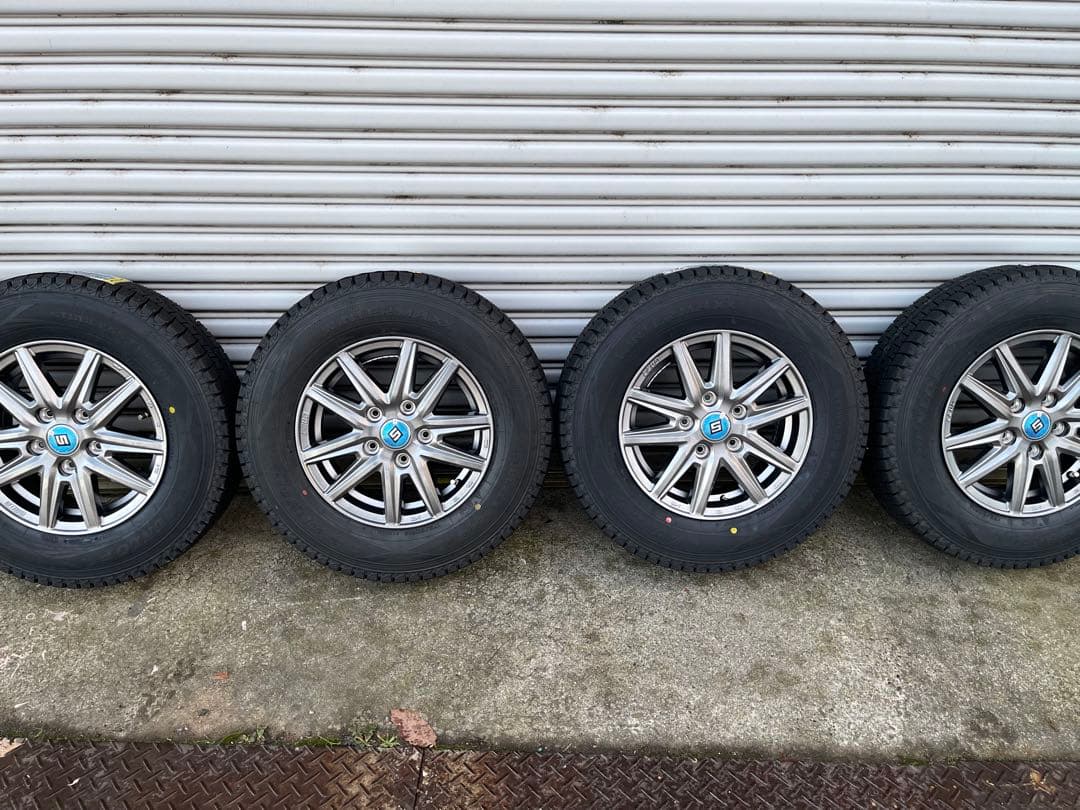 ☆みっちー ☆スタッドレスタイヤ　アルミホイールセット