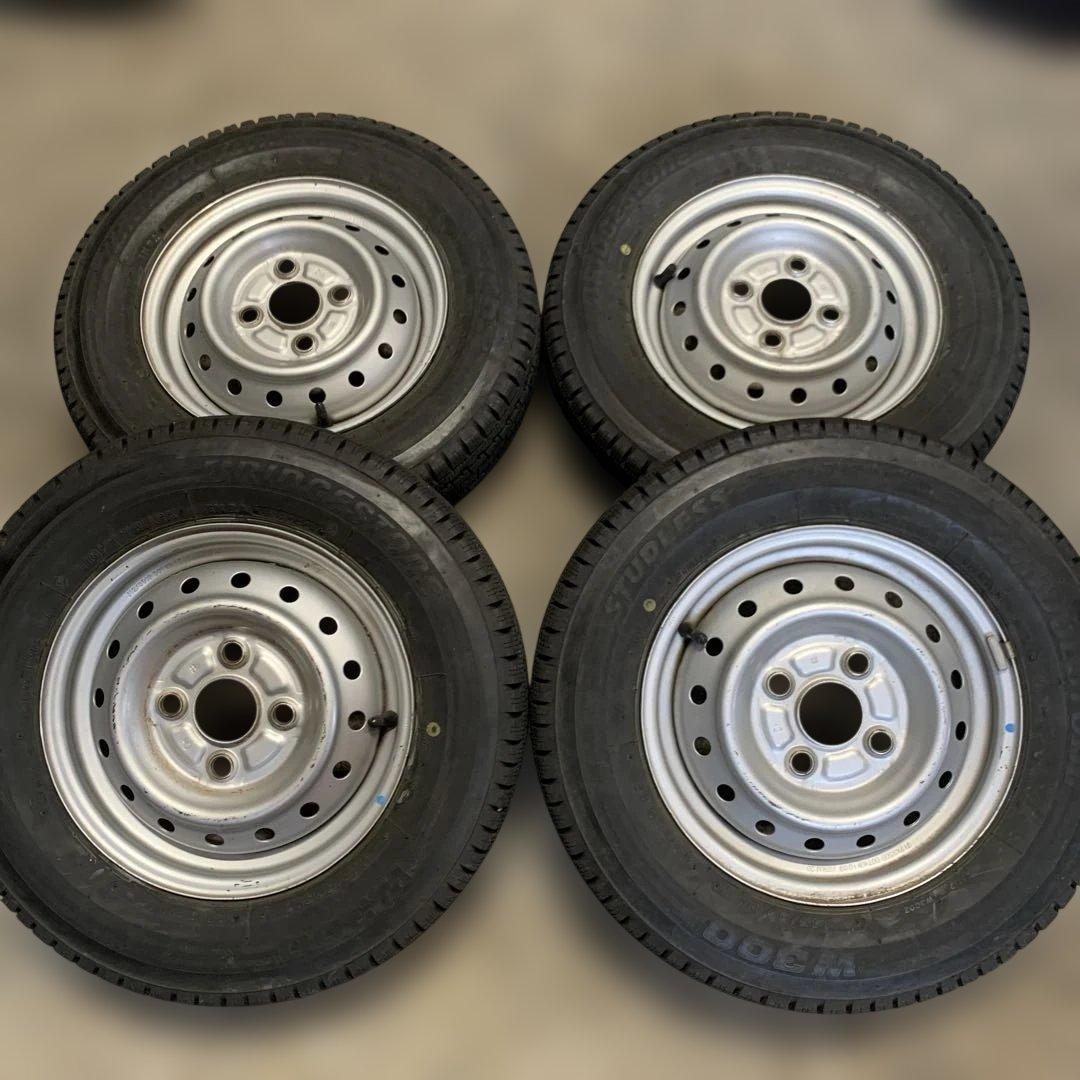 スタッドレス ホイールセット BS W300 145/80R12 LT（青846