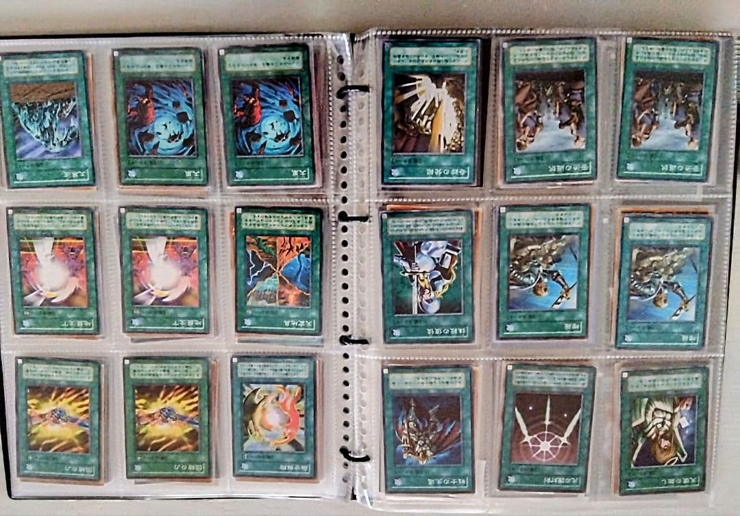 遊戯王カード引退品 まとめ売り♥1800枚以上♥