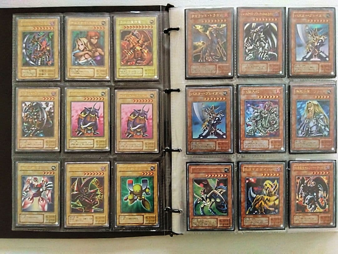 遊戯王カード引退品 まとめ売り♥1800枚以上♥