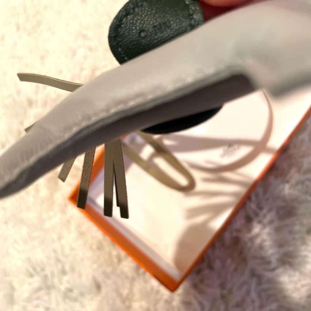 HERMESエルメス　ロデオPM アースカラーチャーム　ブルーグラシエトレンチ