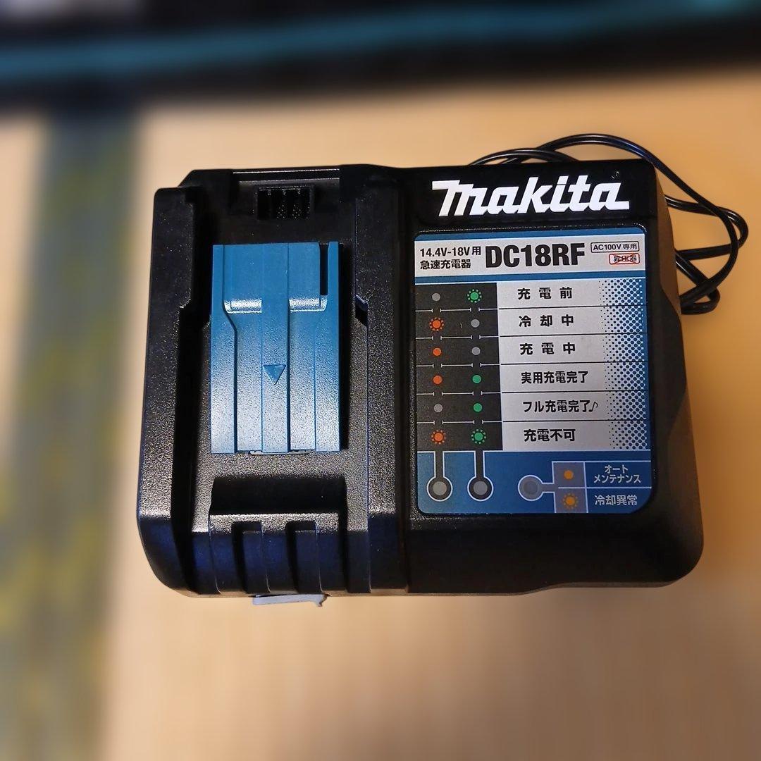 Makita マキタ　充電式クリーナー CL281FD　セット